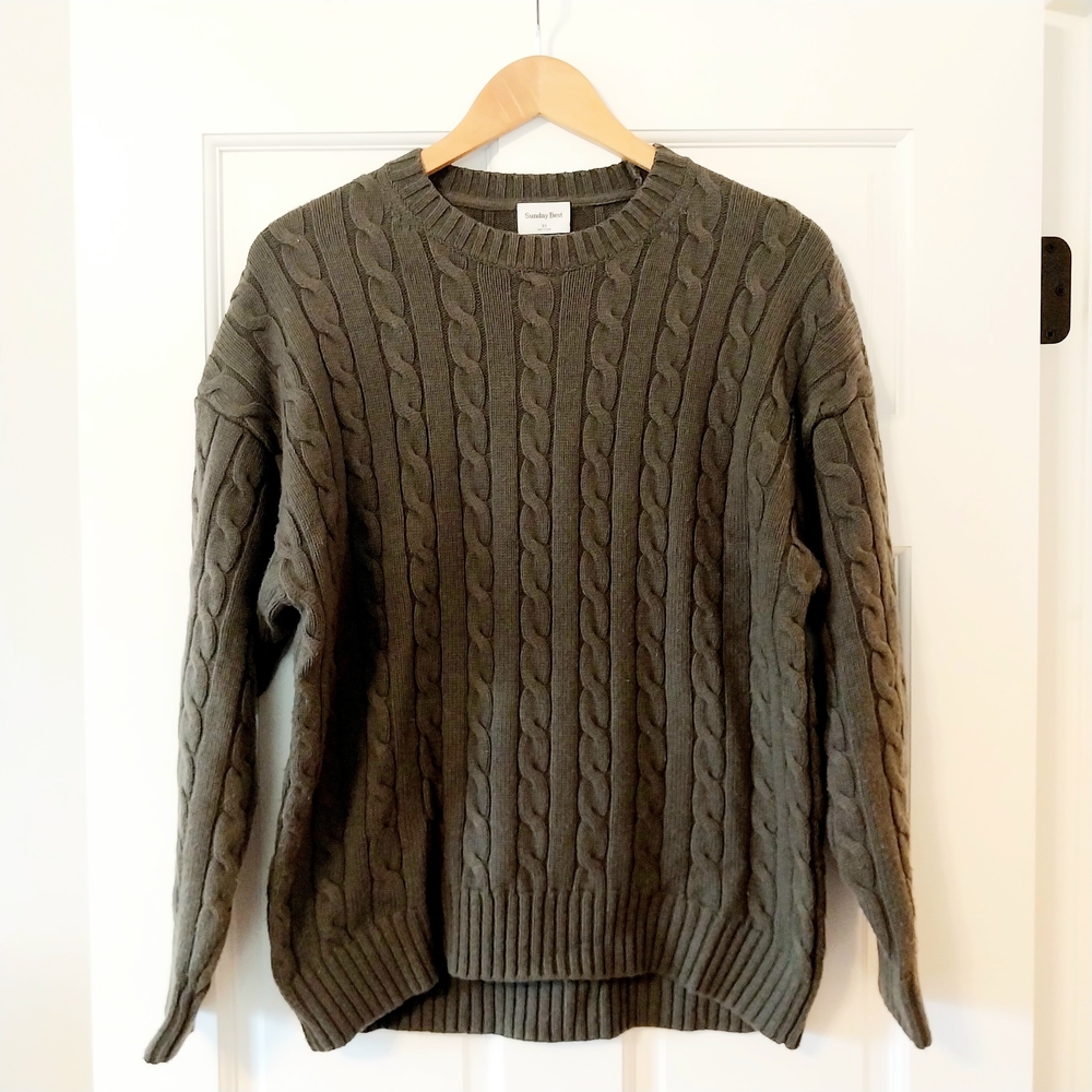 Aritzia Sunday Best Womens Dark Olive Cable Knit Sweater